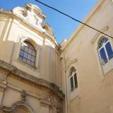 E' proprio su questa via che viene ospitato il settecentesco complesso di San Michele, con la sua chiesa e l�attiguo palazzo ristrutturato nel 2016